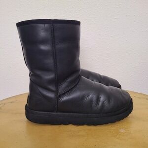 UGG Y2K Classic Short II Black Boots US 8 Leather Shearling Fur Early 2000s